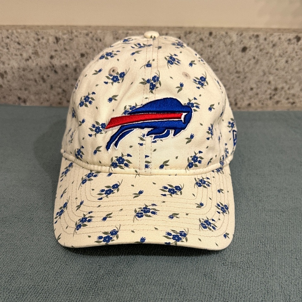 NWOT Buffalo Bills Hat